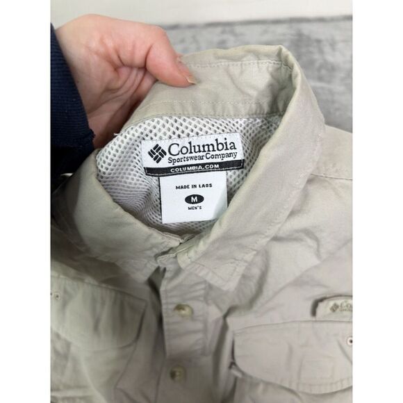 Columbia PFG Short Sleeve Button Down Shirt Men's Size Medium Beige - Picture 6 of 11